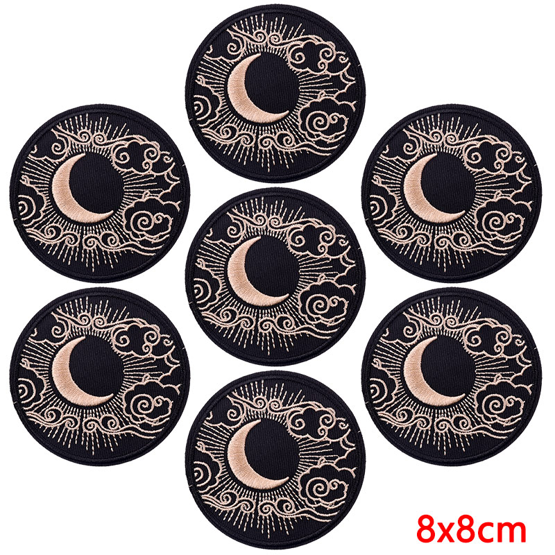 10PCS/Lot Explorer Emblem Embr - огляд і ціна Outdoor Adventure And Travel Show