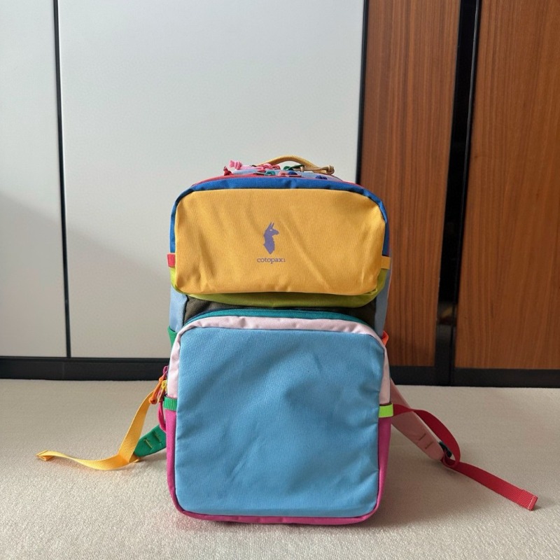 Dopamine Color Block Backpack  - огляд і ціна Outdoor Adventure Trips